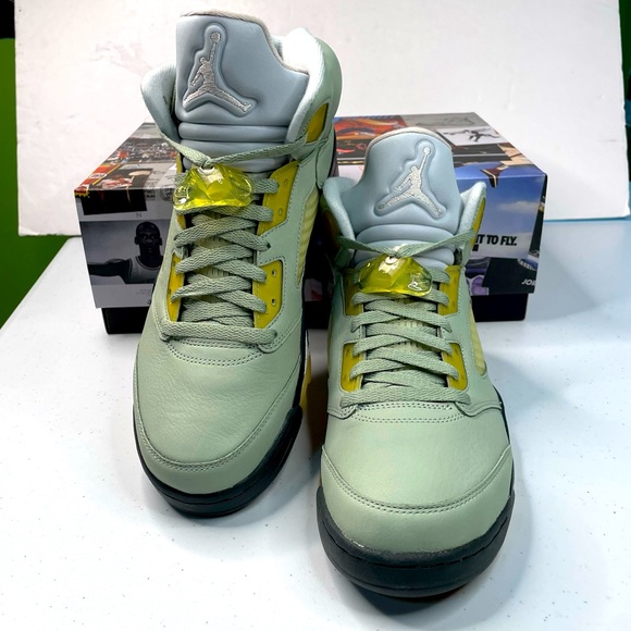 Air Jordan 5 Retro Mens Size 10 Jade Horizon Sneakers Basketball Shoes - Picture 2 of 10